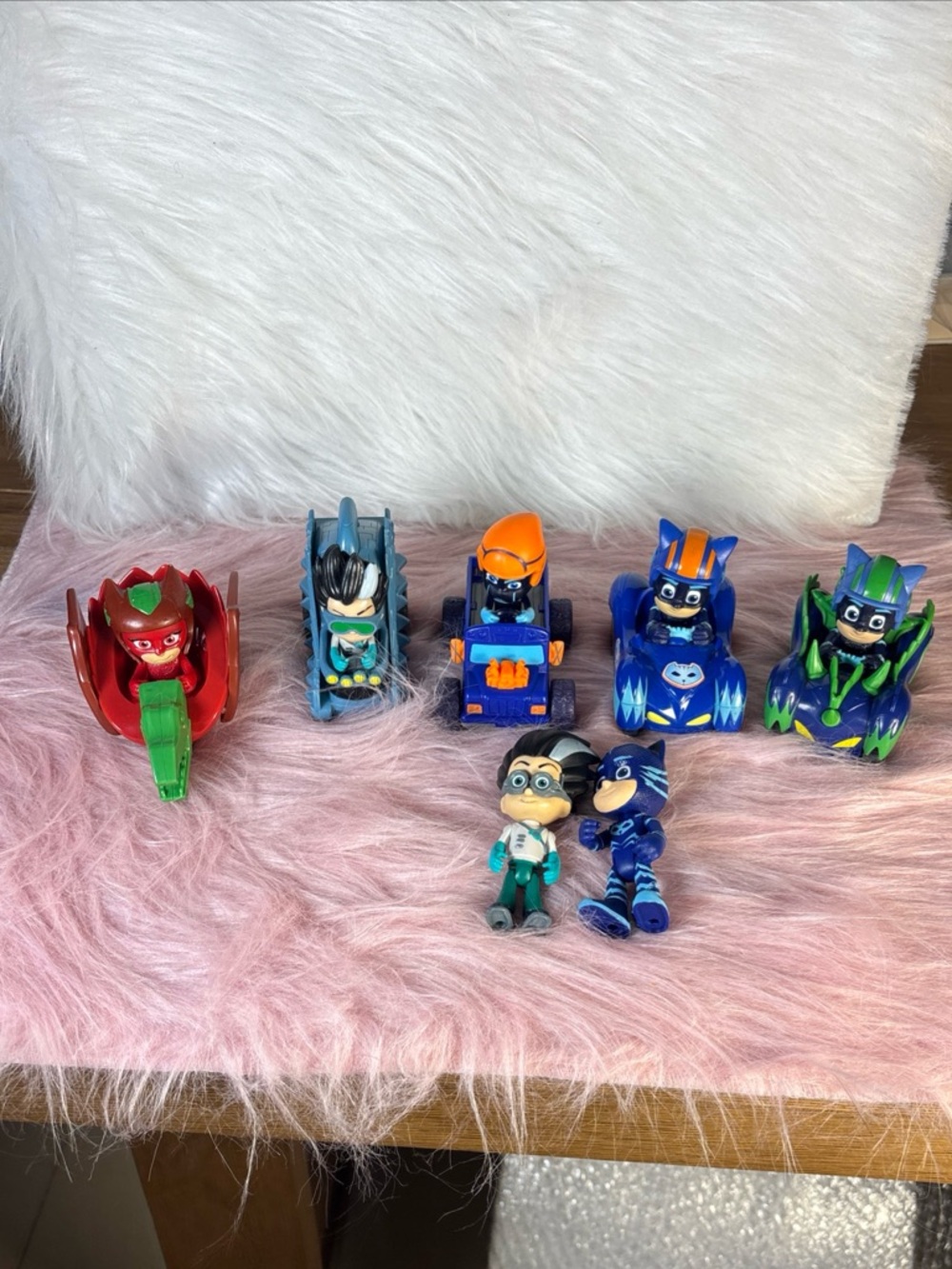PJ Masks Vehicle and Figure Playset - Blue, Red, Green, Orange Figures